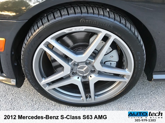 2012 Mercedes-Benz S-Class S63 AMG