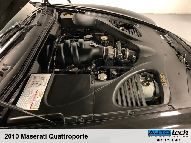 2010 Maserati Quattroporte Sedan