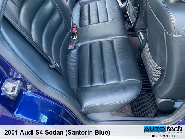 2001 Audi S4 Sedan (Santorin)