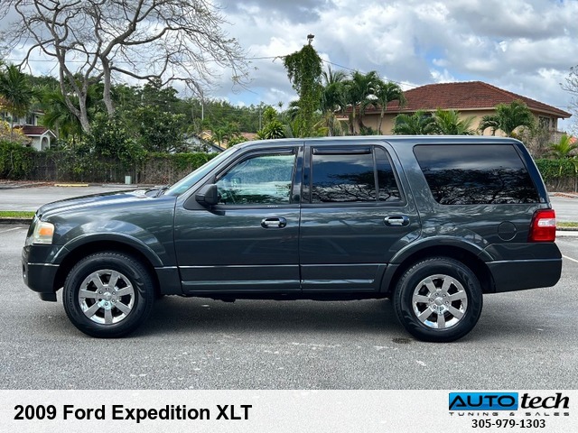 2009 Ford Expedition XLT 