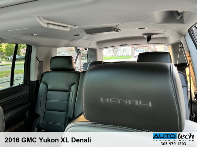 2016 GMC Yukon XL Denali 