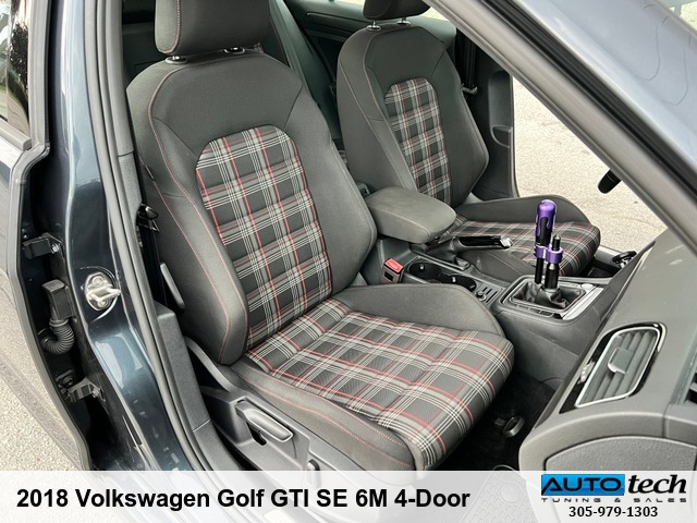 2018 Volkswagen Golf GTI SE 6M 4-Door
