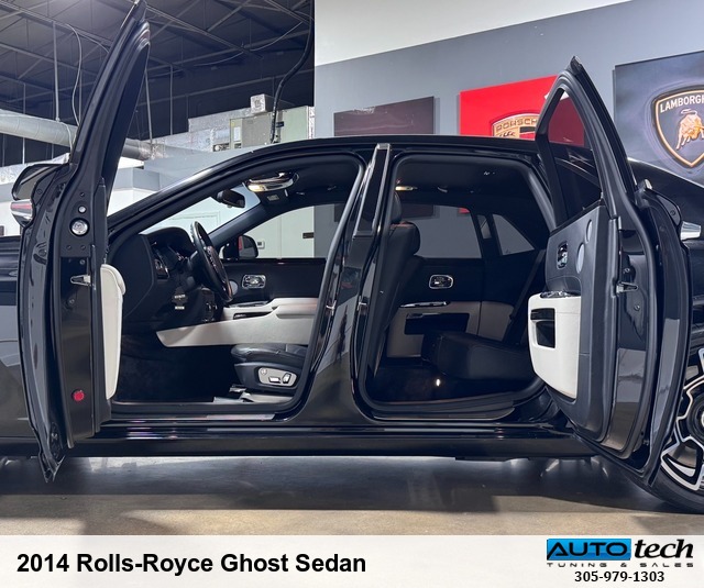 2014 Rolls-Royce Ghost Sedan