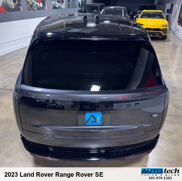 2023 Land Rover Range Rover SE