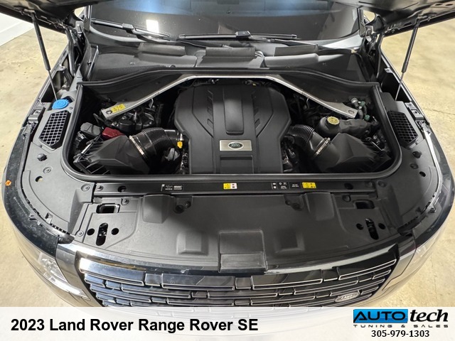2023 Land Rover Range Rover SE