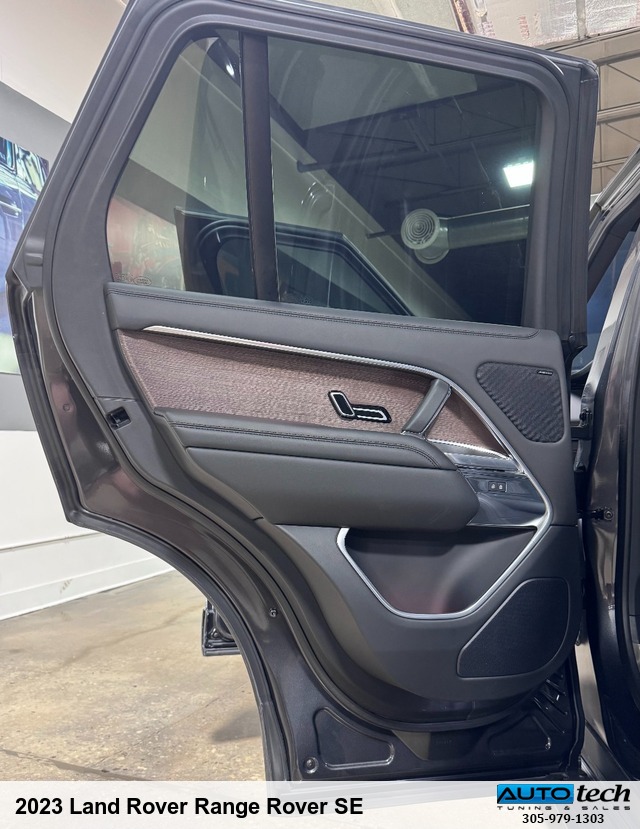 2023 Land Rover Range Rover SE