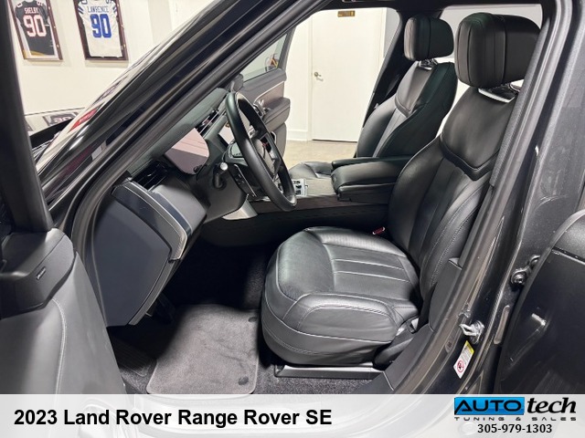 2023 Land Rover Range Rover SE