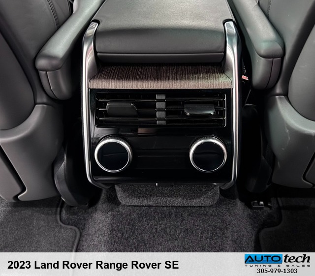 2023 Land Rover Range Rover SE