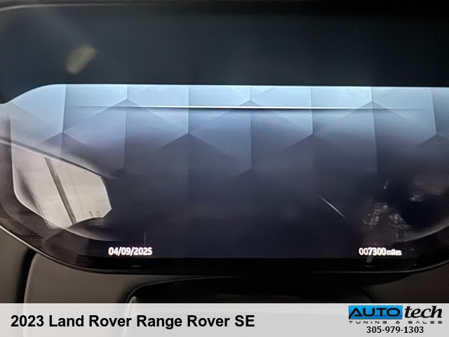 2023 Land Rover Range Rover SE