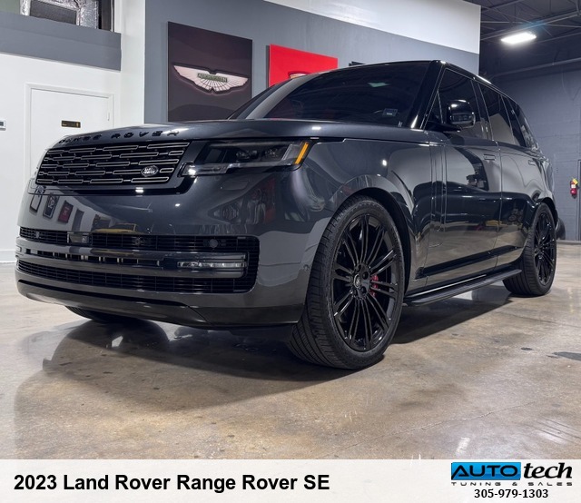 2023 Land Rover Range Rover SE
