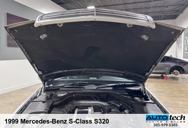 1999 Mercedes-Benz S-Class S320