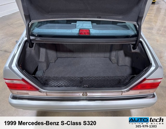 1999 Mercedes-Benz S-Class S320