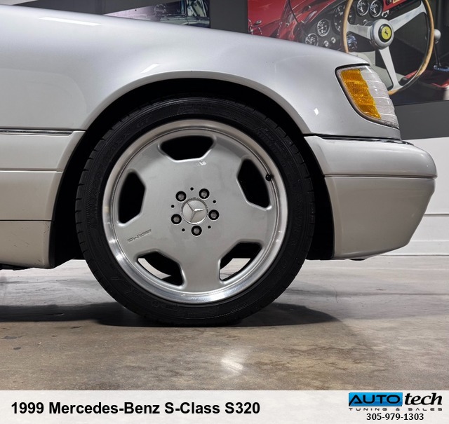 1999 Mercedes-Benz S-Class S320