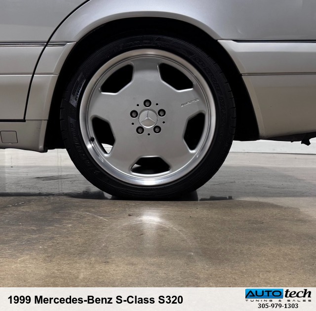1999 Mercedes-Benz S-Class S320
