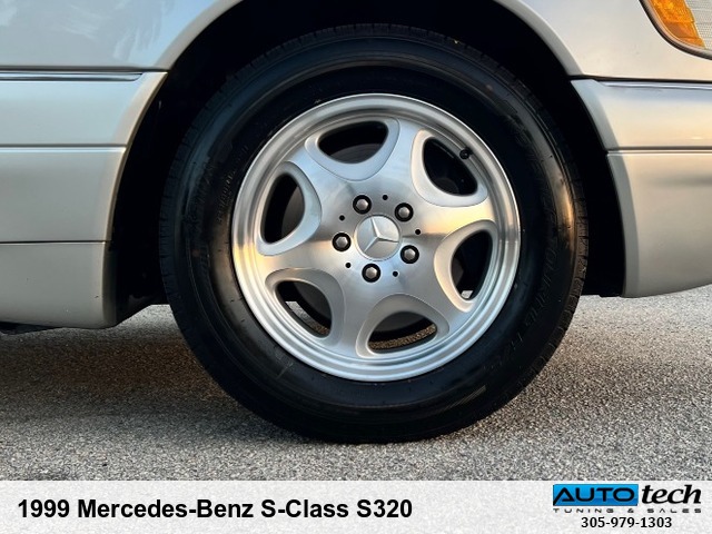 1999 Mercedes-Benz S-Class S320