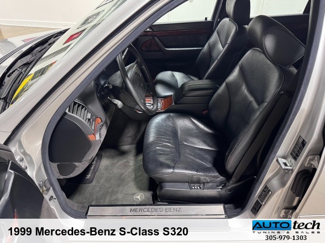 1999 Mercedes-Benz S-Class S320