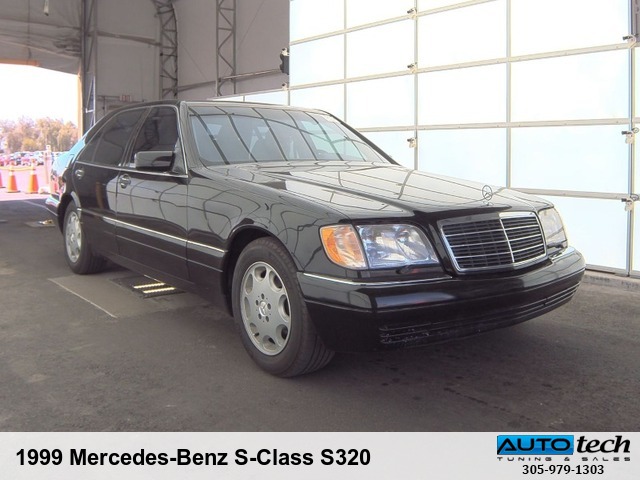 1999 Mercedes-Benz S-Class S320