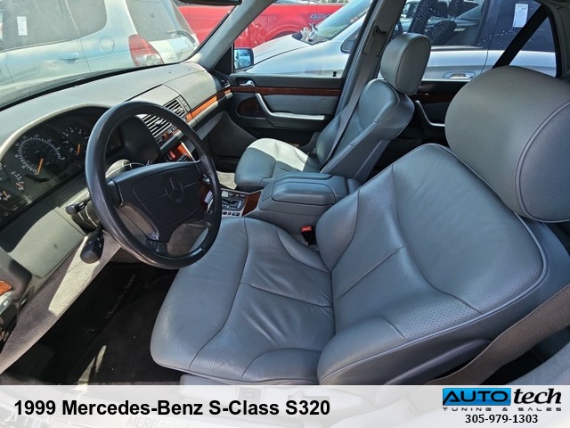 1999 Mercedes-Benz S-Class S320