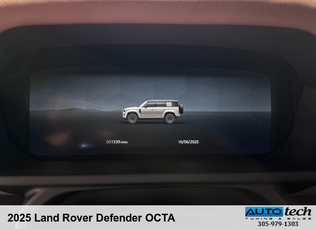 2025 Land Rover Defender OCTA
