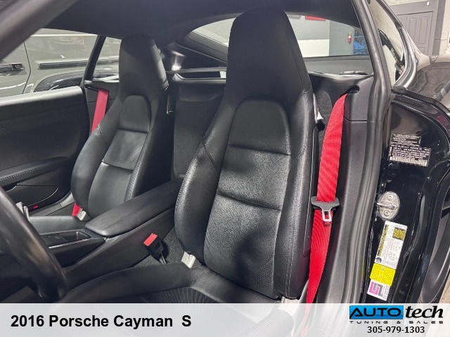 2016 Porsche Cayman S