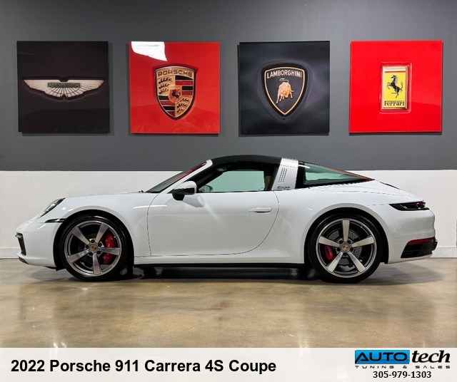 2022 Porsche 911 Carrera 4S Targa