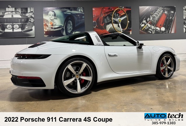 2022 Porsche 911 Carrera 4S Targa