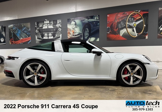 2022 Porsche 911 Carrera 4S Targa