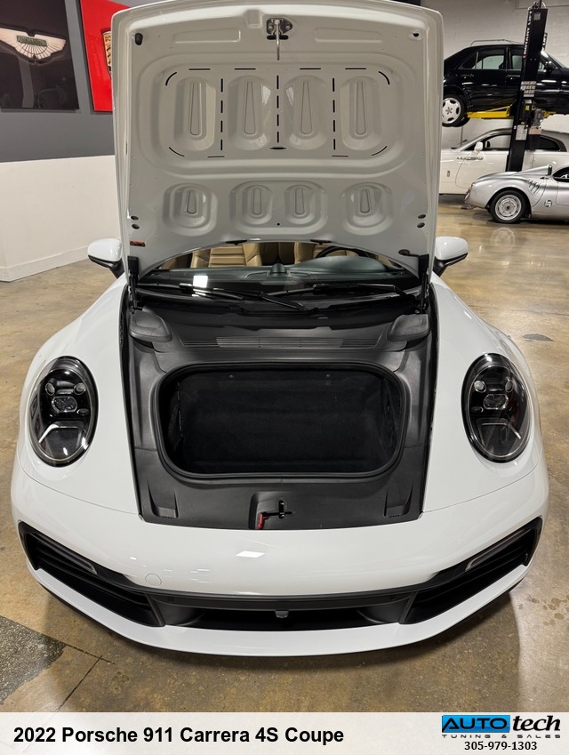 2022 Porsche 911 Carrera 4S Targa