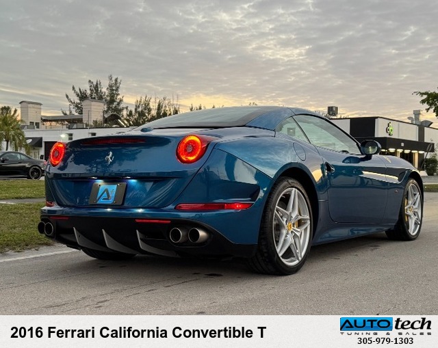 2016 Ferrari California Convertible T