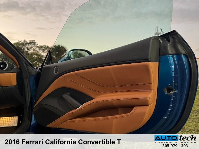 2016 Ferrari California Convertible T