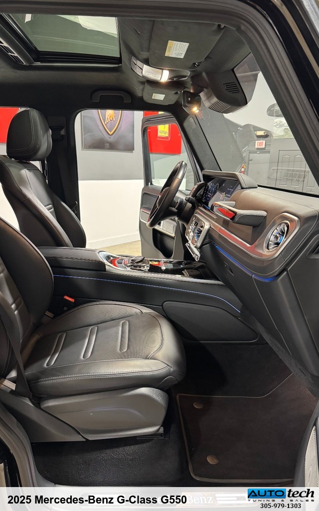 2025 Mercedes-Benz G-Class G550